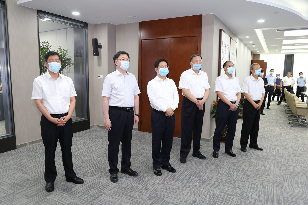 張吉福在省國(guó)資運(yùn)營(yíng)公司調(diào)研2 張吉福在省國(guó)資運(yùn)營(yíng)公司調(diào)研2